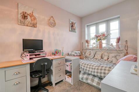 25 Staley Grove-10.jpg