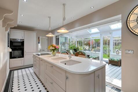 21a High Street-16.jpg