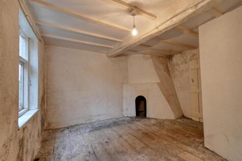 16 St Leonards Close-4.jpg