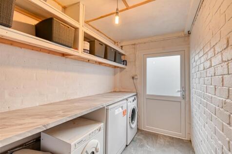 122 Victoria Road-11.jpg