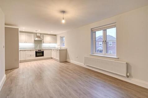 1 Crossfields Crescent-2.jpg