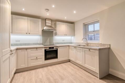 1 Crossfields Crescent-4.jpg