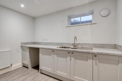 1 Crossfields Crescent-6.jpg