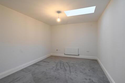 1 Crossfields Crescent-14.jpg