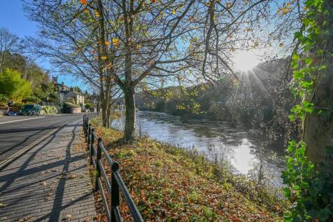 18 The Wharfage-14.jpg