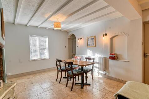 18 The Wharfage-5.jpg