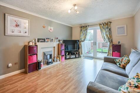 10 Ridley Close-6.jpg