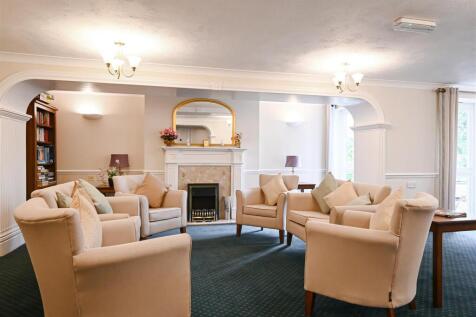 30 Lavington Court-1.jpg