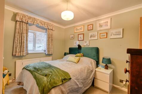 2 Grasmere Drive-10.jpg