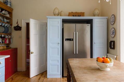 Castle Cliffe House-kitchen2.jpg