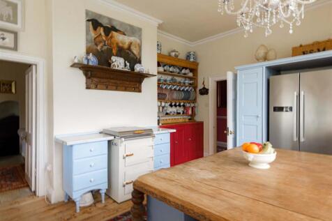 Castle Cliffe House-kitchen4.jpg