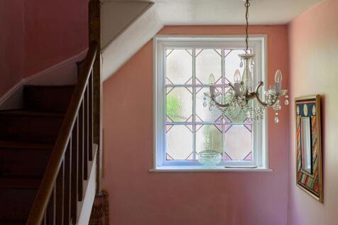 Castle Cliffe House-landing3.jpg