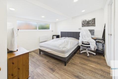 CAM03663G0-PR0188...