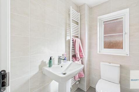 CAM03663G0-PR0201...