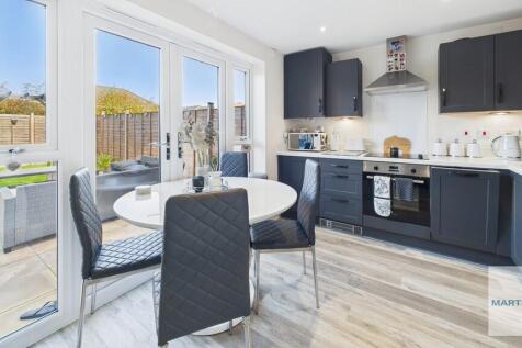 CAM03663G0-PR0204...