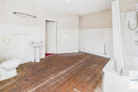 CAM03663G0-PR0203...