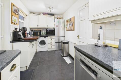 CAM03663G0-PR0211...