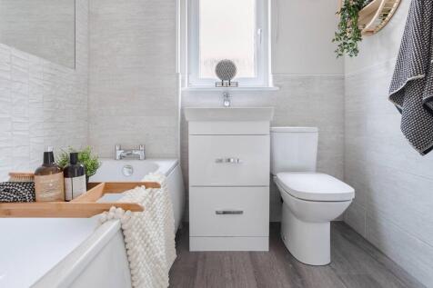 Family-friendly bathroom