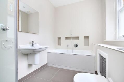 three bedroom Her...