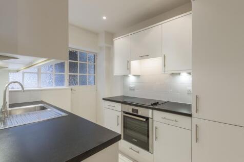 54 Pelham Court 1...