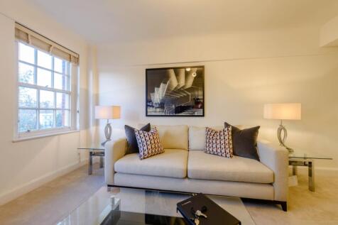 8447084-interior_08