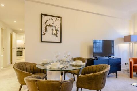 8447084-interior_06
