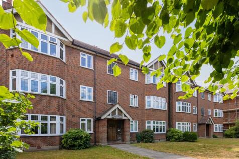 Lingfield Court F...