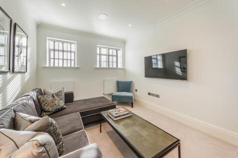 8317620-interior17