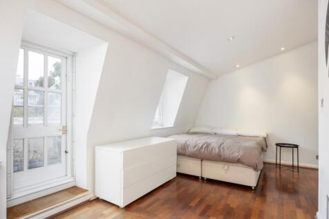 Ennismore Gardens...