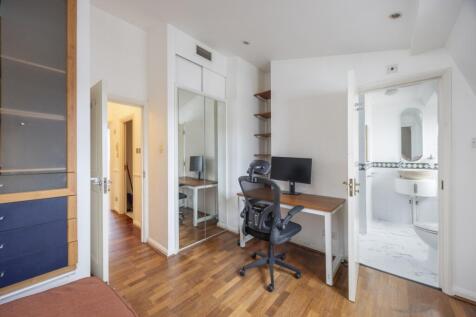 Ennismore Gardens...