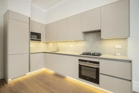 Frederick Court 4...