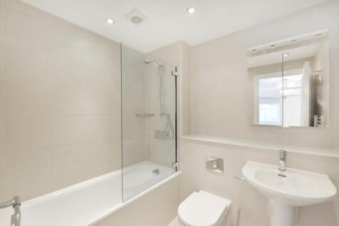 36-Petersham-Plac...