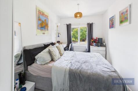 CAM05152G0-PR0166-STILL014.jpg