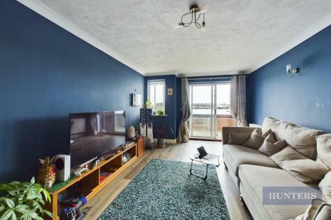 CAM01635G0-PR0285-STILL013.jpg
