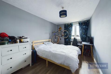 CAM01635G0-PR0285-STILL002.jpg