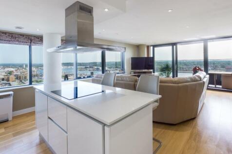 Living space 3.jpg
