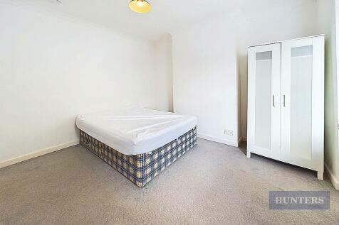 CAM01635G0-PR0217-STILL002.jpg