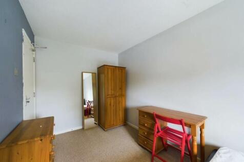 CAM01645G0-PR0065-STILL012-thumbnail-h750-70.jpg
