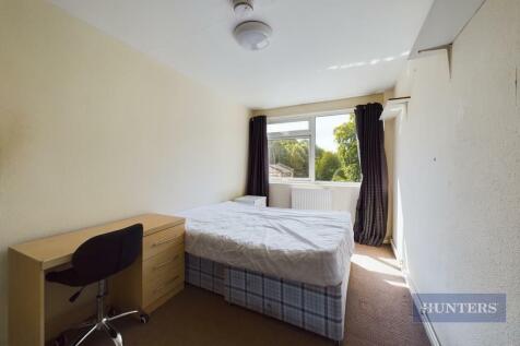 CAM01635G0-PR0295-STILL007.jpg