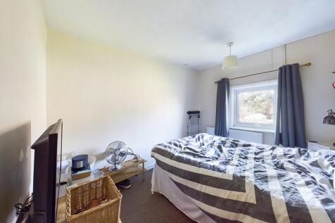 CAM00356P1-PR0024-STILL08.jpg