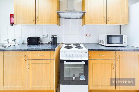 CAM01635G0-PR0217-STILL008.jpg