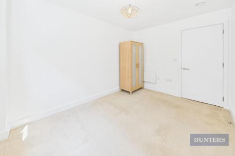 CAM05152G0-PR0069-STILL009.jpg