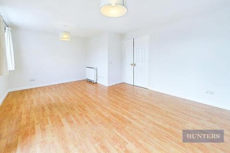 CAM01635G0-PR0175-STILL008.jpg