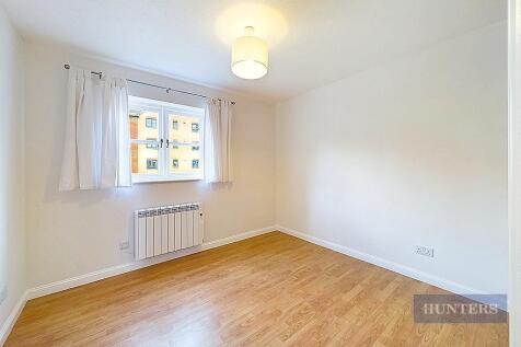 CAM01635G0-PR0175-STILL013.jpg
