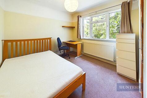 CAM01635G0-PR0238-STILL007.jpg