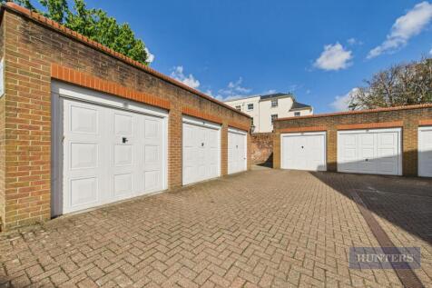 Garage.jpg