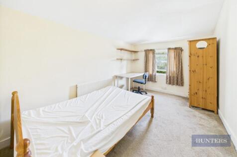 CAM05152G0-PR0142-STILL005.jpg