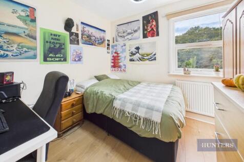 CAM05152G0-PR0250-STILL013.jpg