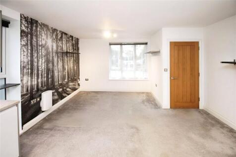 Lounge/Kitchen