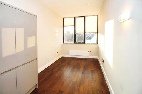Lounge/Kitchen
